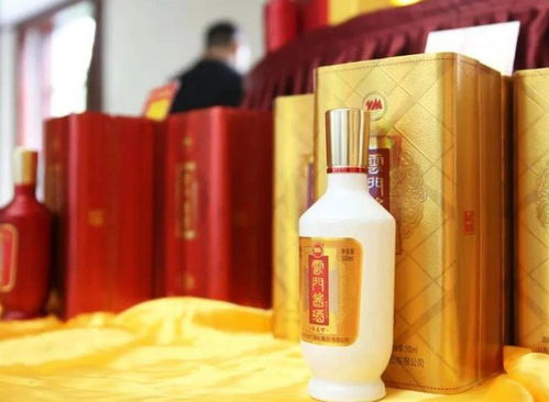北京海淀区68岁大爷,晒 整墙茅台 引羡慕,网友 缺孙子不